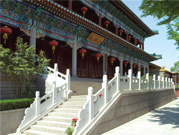 青島湛山寺